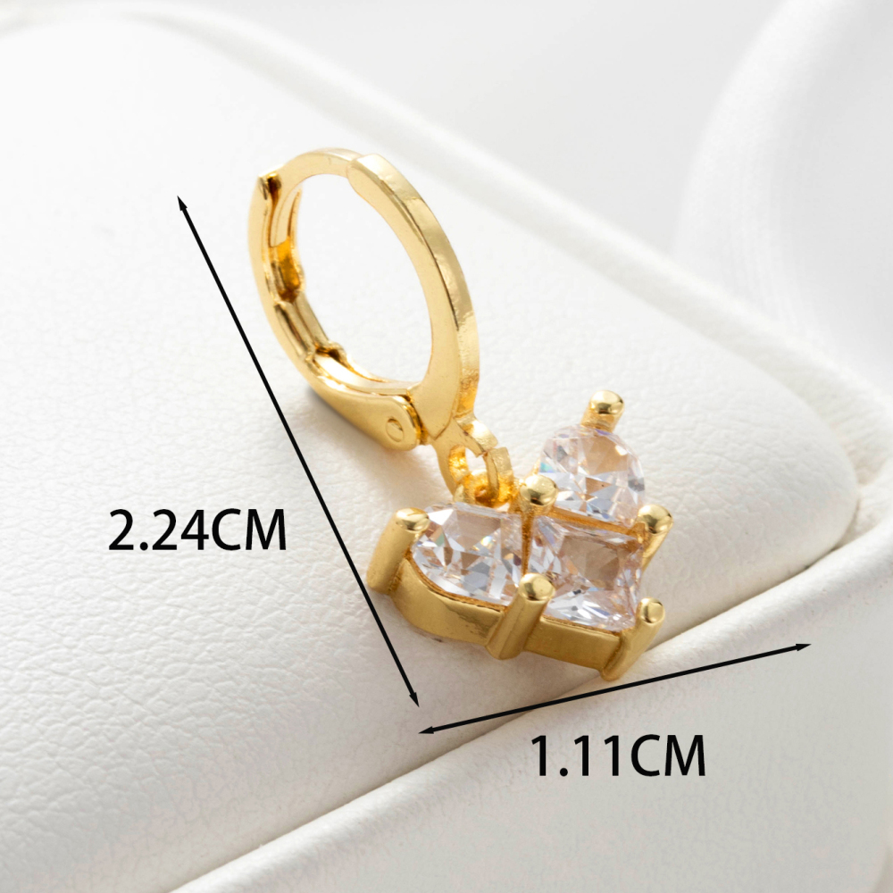 Boucles D'Oreilles Piercing Femme Simple Series Classic Heart En Cuivre Sans Placage, Ornées De Zircon. h5Image5