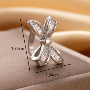 Boucles D'Oreilles Piercing Femme Simple Series Classic Heart En Cuivre Sans Placage, Ornées De Zircon. h5 Image5