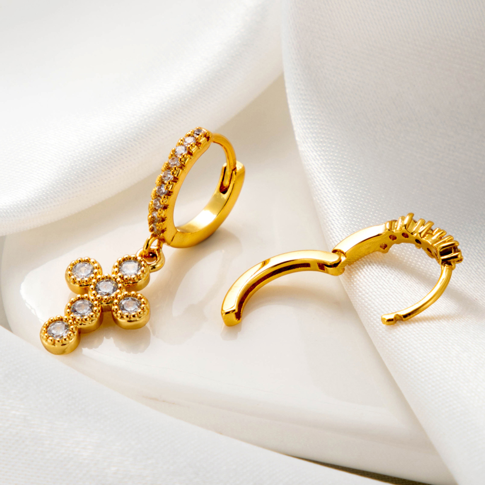 Boucles D'Oreilles Piercing Femme Simple Series Classic Flower En Cuivre Sans Placage, Ornées De Zircon. h5Image7
