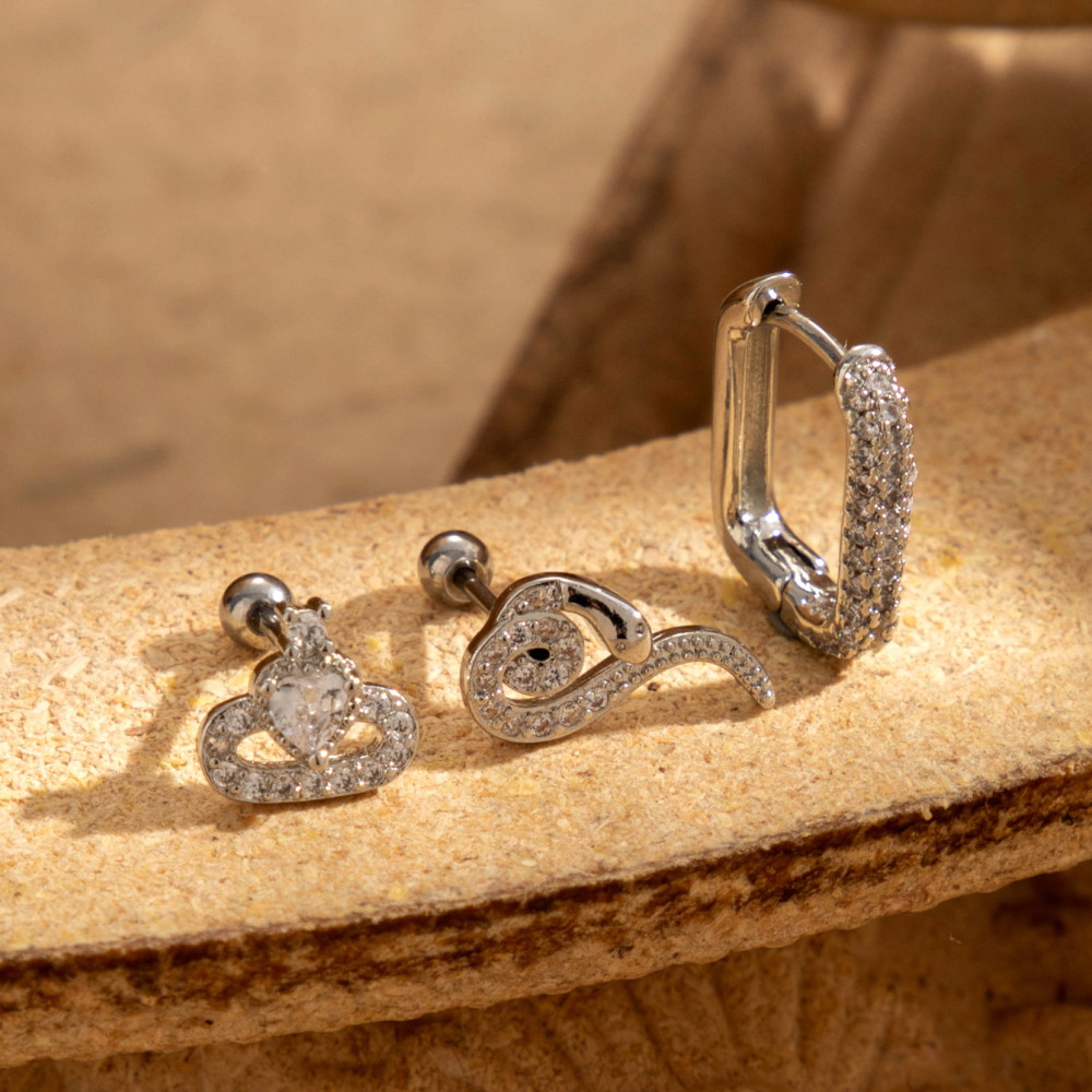 Boucles D'Oreilles Piercing Femme Simple Series Classic Animal En Cuivre Sans Placage, Ornées De Zircon. Image3