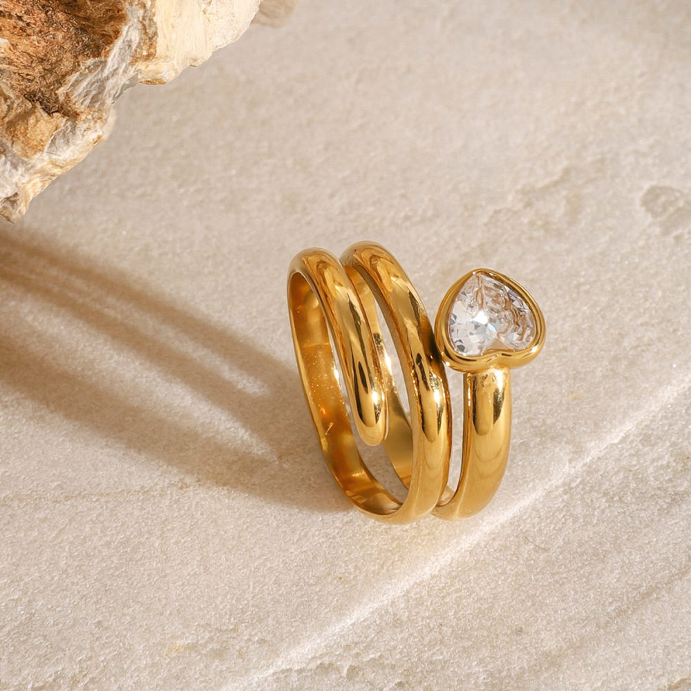 Bague Simple Pour Femme, En Acier Inoxydable Doré, Ornée D'Un Zircon Et Ornée D'Un Cœur Décontracté. Image5