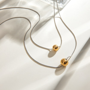 Collier Avec Pendentif Rond En Acier Inoxydable Plaqué Or Pour Femme, Série Simple, Style Ins h5 Image4
