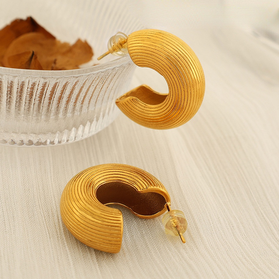 1 Paire De Boucles D'Oreilles Puces Pour Femme, Style Géométrique Simple, En Acier Inoxydable Plaqué Or. Image7