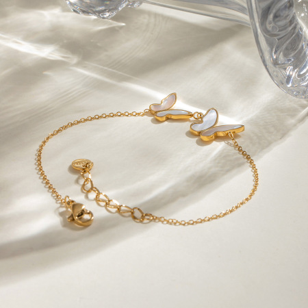 bracelet à breloques élégant en acier inoxydable plaqué or  pour femme, série simple, motif animal
