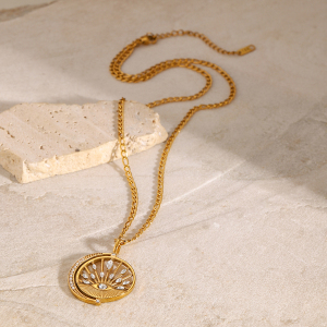 Collier Avec Pendentif En Forme D'Œil Rétro En Acier Inoxydable Plaqué Or Et Zircon Pour Femme, Série Simple, 1 Pièce h5 Image4
