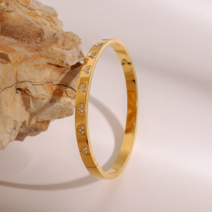 Bracelet Simple En Acier Inoxydable Plaqué Or  Avec Strass Pour Femme, Série , Forme Amour/Cœur h5 Image3