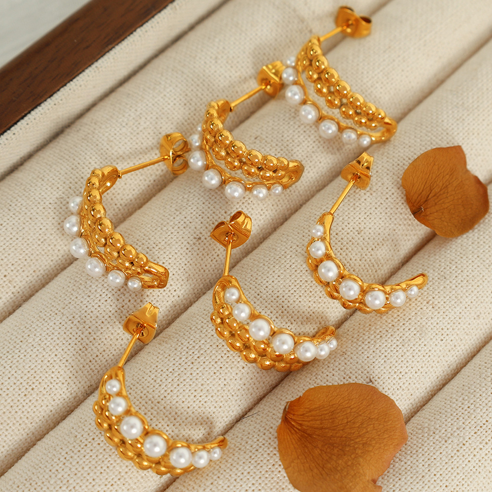1 Paire De Boucles D'Oreilles Puces Rétro Classiques En Acier Inoxydable Plaqué Or Avec Perles Artificielles Pour Femme Image4