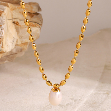 collier avec pendentif en perles artificielles pour femme, série classique rétro, en acier inoxydable plaqué or