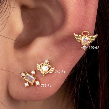 Boucles d'oreilles piercing pour femme, 1 pièce, série Simple Heart, en acier titane sans placage, avec zircon.