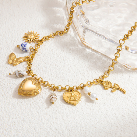 collier avec pendentif en forme de cœur en acier inoxydable plaqué or pour femme, série luxueuse