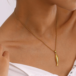 Collier Avec Pendentif En Acier Inoxydable Plaqué Or  Pour Femme, Série Classique, Motif Animal Européen Et Américain h5 Image7