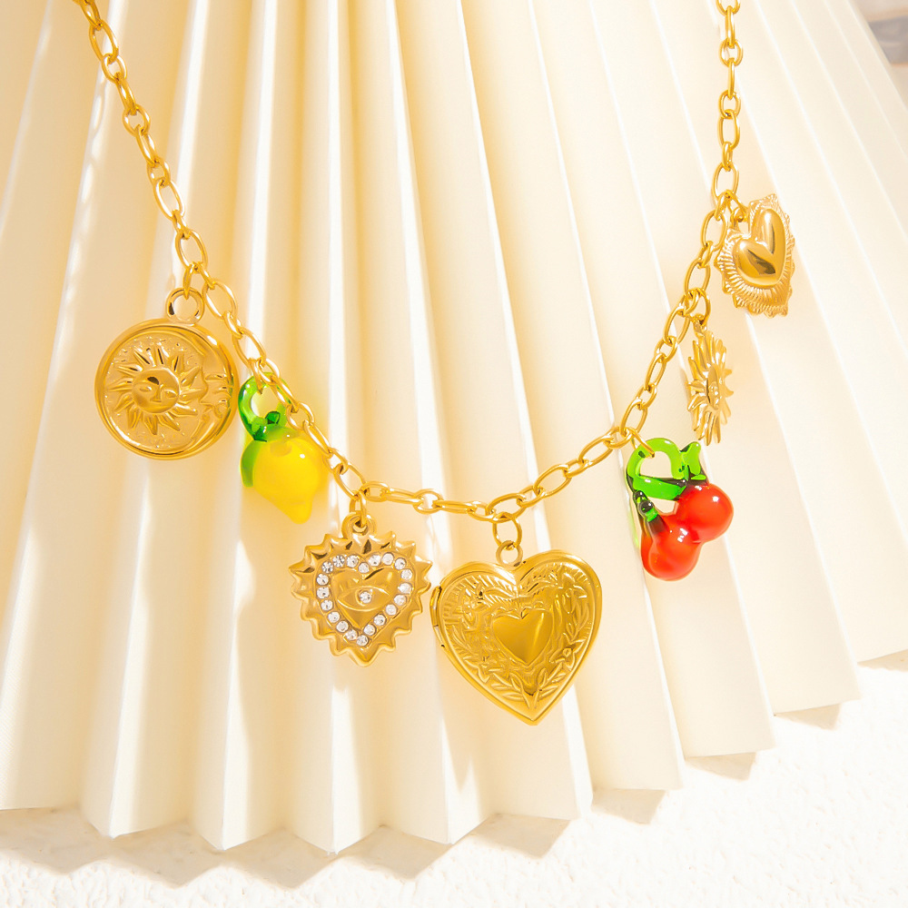Collier Avec Pendentif En Forme De Cœur En Acier Inoxydable Plaqué Or Et Strass Pour Femme, Série Luxueuse h5Image5