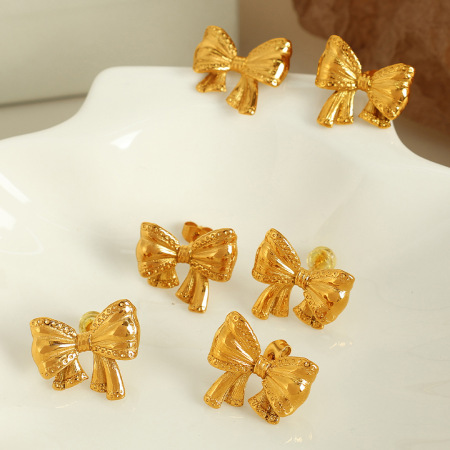 1 paire de boucles d'oreilles à tige en acier inoxydable plaqué or pour femme, série romantique, nœud papillon 2