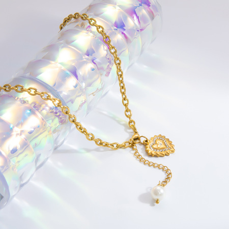 collier avec pendentif en forme de cœur élégant en acier inoxydable plaqué or  et perles artificielles pour femme, série luxueuse 2