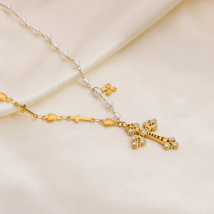 Collier Avec Pendentif Croix Classique En Acier Inoxydable Plaqué Or  Et Perles Artificielles Pour Femme, 1 Pièce h5 Image4