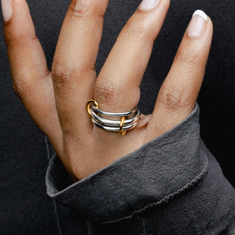 1 Paire De Bagues Simples Pour Femmes, Style Moderne, Annulaires, En Acier Inoxydable Étanche, Couleur Or Et Argent, Série Classique Image5