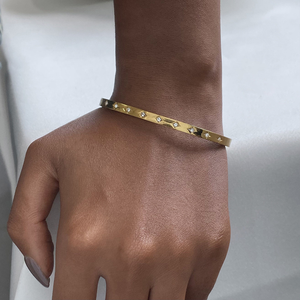 Bracelet Jonc Moderne Et Simple, Rond Et Annulaire, En Acier Inoxydable Imperméable, Couleur Or, Pour Femme (1 Pièce) Image8