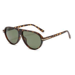 1 Paire De Lunettes De Soleil Simples En Plastique De Couleur Unie Pour Femmes h5 Image5