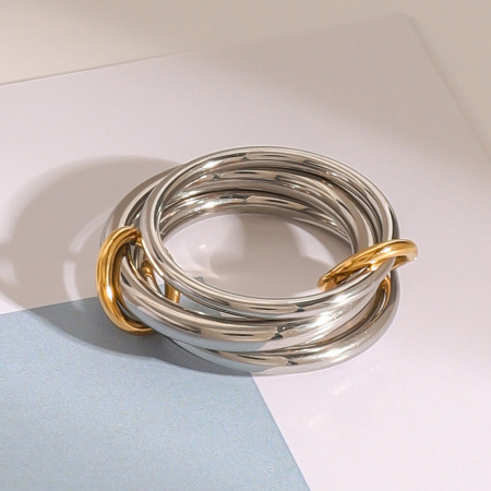 1 paire de bagues simples pour femmes, style moderne, annulaires, en acier inoxydable étanche, couleur or et argent, série classique