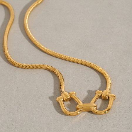 collier pendentif pour femme en acier inoxydable couleur or, série simple, , 1 pièce