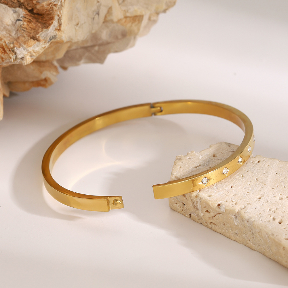 Bracelet Jonc Moderne Et Simple, Rond Et Annulaire, En Acier Inoxydable Imperméable, Couleur Or, Pour Femme (1 Pièce) Image4