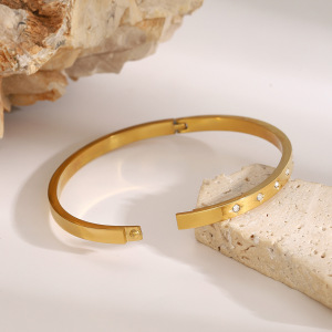 Bracelet Jonc Moderne Et Simple, Rond Et Annulaire, En Acier Inoxydable Imperméable, Couleur Or, Pour Femme (1 Pièce) h5 Image4