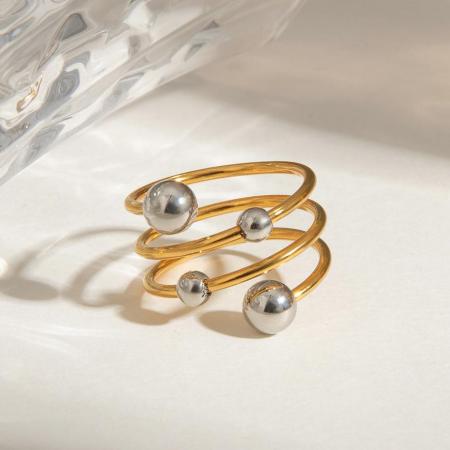 Bague simple pour femme, style asymétrique, en acier inoxydable doré, étanche, avec une ligne sphérique et une finition sphérique.