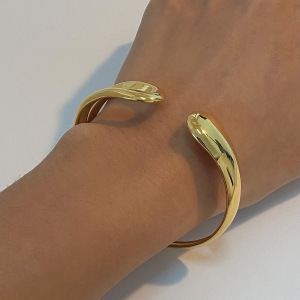 Bracelet Jonc Classique Annulaire Irrégulier En Acier Inoxydable, Couleur Or, Style Minimaliste, Pour Femme (1 Pièce) h5 Image8