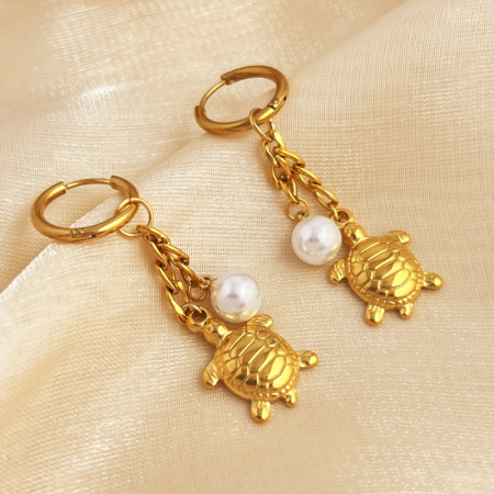 Boucles d'oreilles pendantes pour femme, style plage estivale, motif tortue mignonne, en acier inoxydable étanche, couleur or (1 paire).