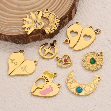 Pendentif romantique en forme de cœur pour la Saint-Valentin, en acier inoxydable étanche, couleur or, à faire soi-même pour les couples (1 pièce)