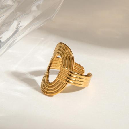 Bague ajustable pour femme, style ovale, élégante, en acier inoxydable, couleur or, étanche, collection classique (1 pièce).