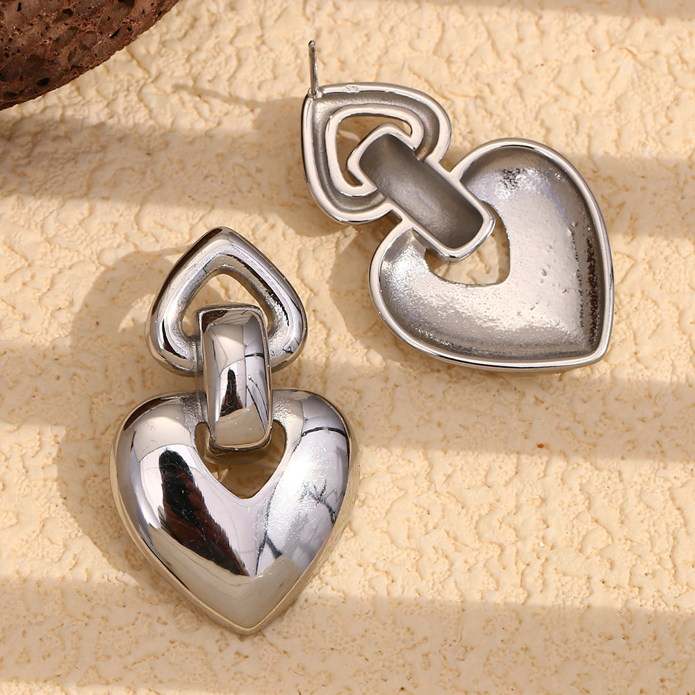Boucles D'Oreilles Pendantes Pour Femme, Collection Romantique, En Forme De Cœur, En Acier Inoxydable Étanche, Couleur Or (1 Paire). Image8