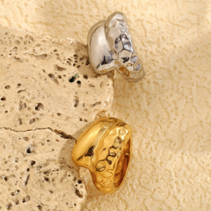 Bague Simple Pour Femme Daily Twist En Acier Inoxydable, Étanche, Couleur Or (1 Pièce). h5 Image5