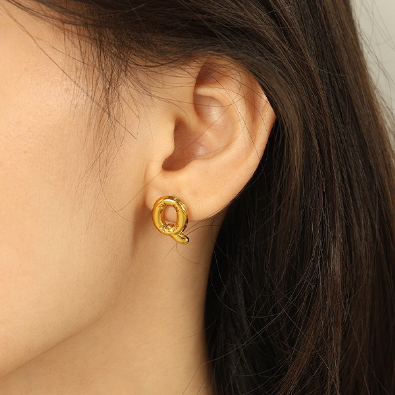 1 Paire De Boucles D'Oreilles Puces Pour Femme, Style Moderne Et Décontracté, En Acier Inoxydable Étanche Couleur Or. Image4