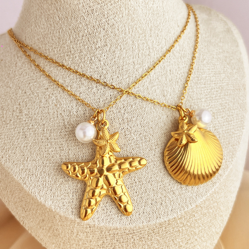 Collier Pendentif Femme En Acier Inoxydable Doré, Motif Étoile De Mer Éclatante, Collection Vacances (1 Pièce) Image4