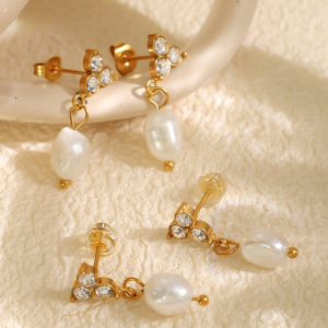 1 Paire De Boucles D'Oreilles Pendantes Rétro Classic Series En Acier Inoxydable Étanche Couleur Or Pour Femme h5 Image4