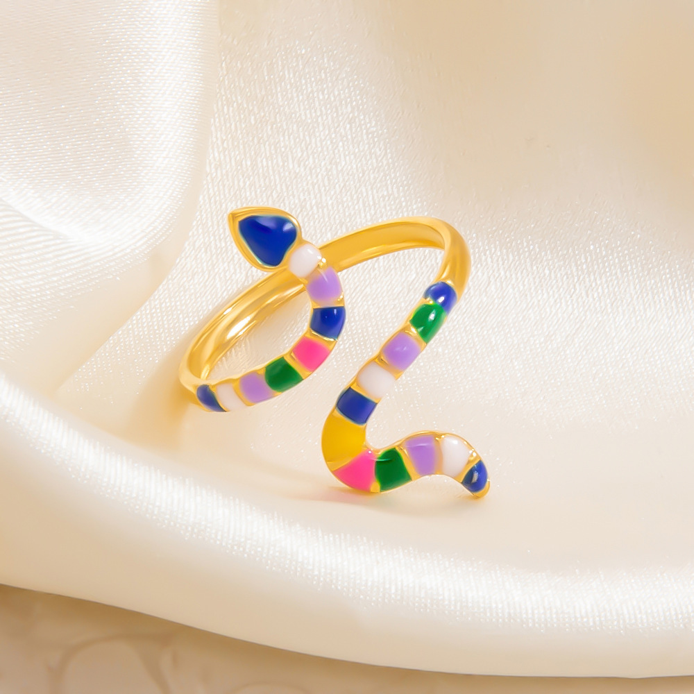 Bague Ajustable Pour Femme, Collection Charming Series, Forme Irrégulière Chromatique, Acier Inoxydable Huilé, Couleur Or, Étanche. Image8