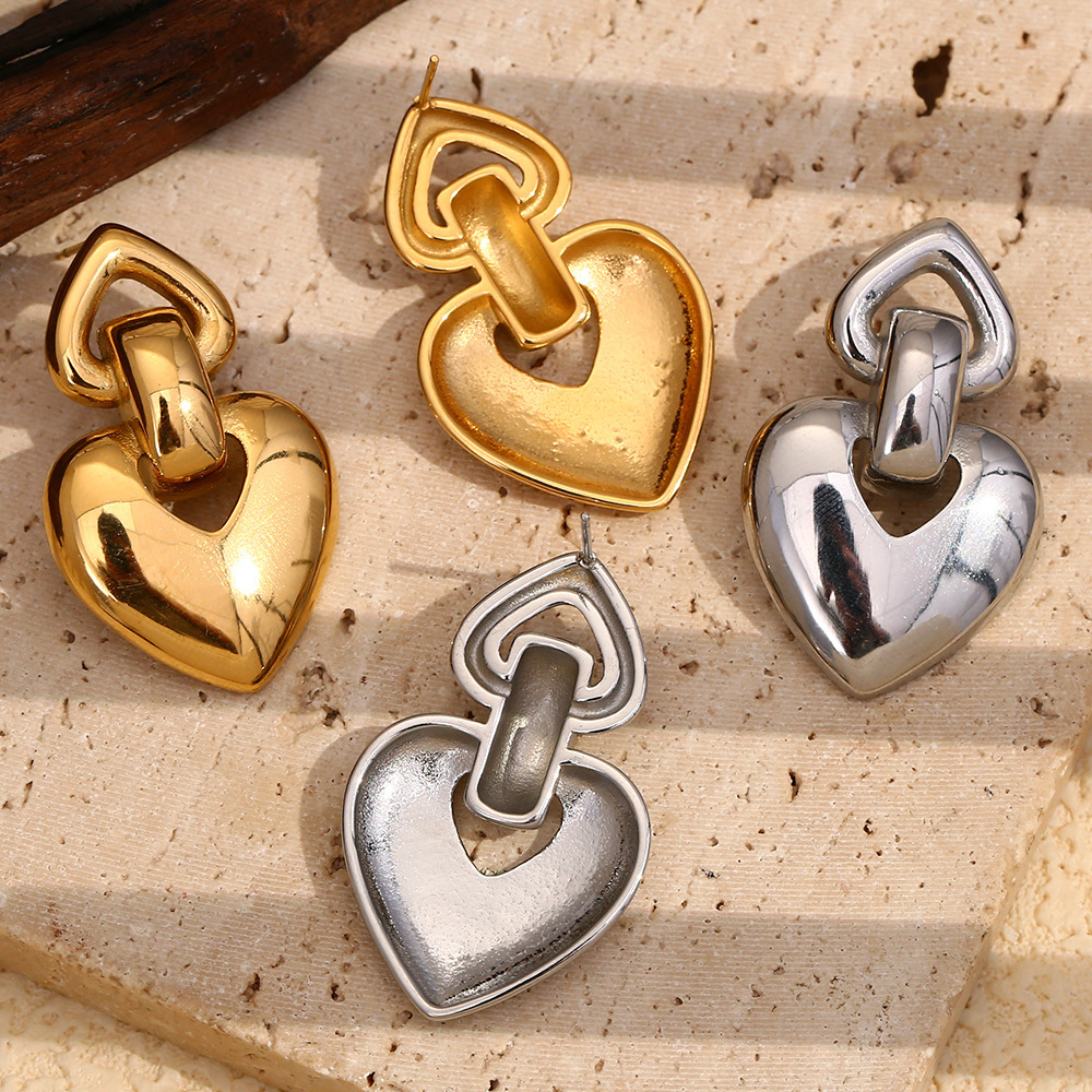 Boucles D'Oreilles Pendantes Pour Femme, Collection Romantique, En Forme De Cœur, En Acier Inoxydable Étanche, Couleur Or (1 Paire). Image5