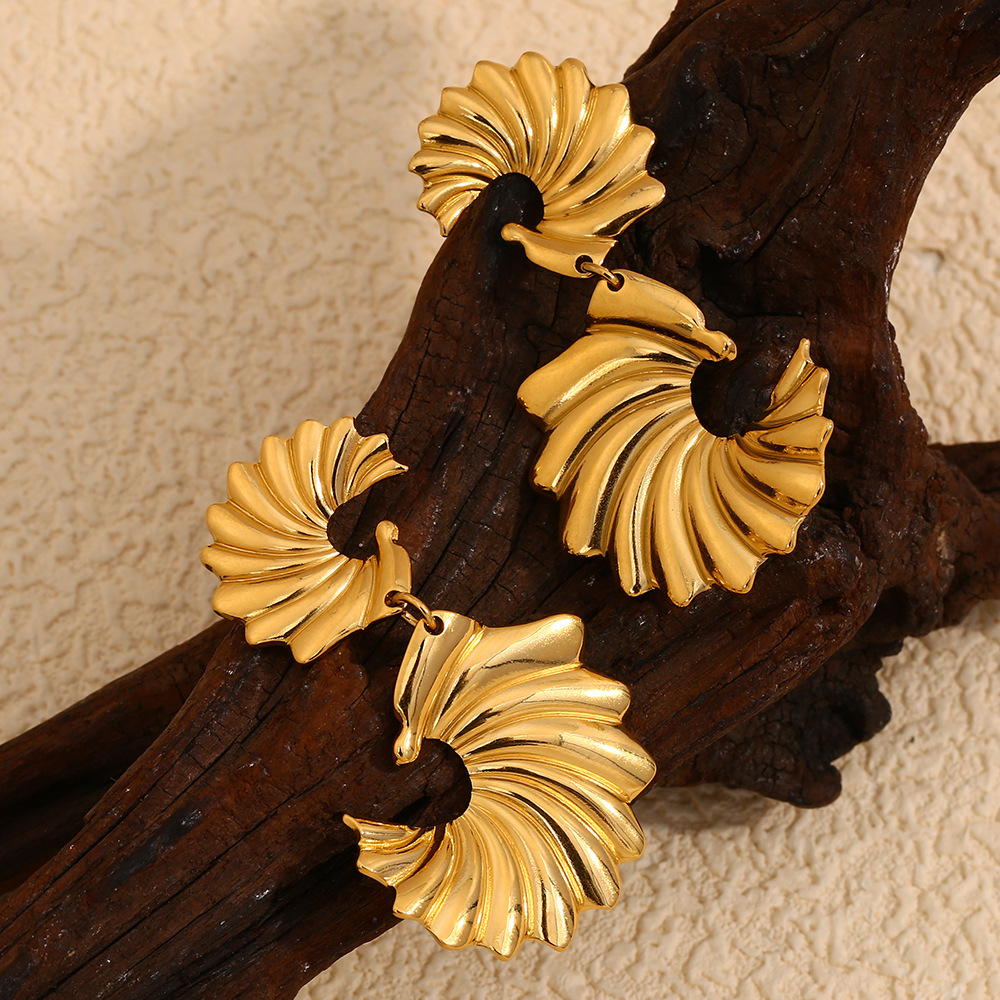 1 Paire De Boucles D'Oreilles Pendantes Pour Femme, Style Rétro, En Acier Inoxydable Uni, Couleur Or, Étanches. Image7