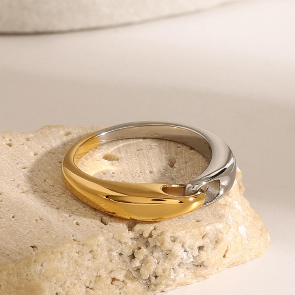 Bague Ajustable Pour Femme, En Acier Inoxydable Plaqué Or, Ornée De Zircon Et De Couleurs Assorties (1 Pièce). Image4