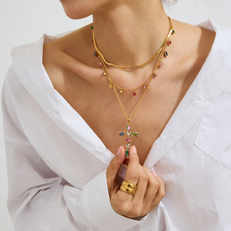 Collier pendentif femme rétro en forme de croix, en acier inoxydable étanche, couleur or (1 pièce)