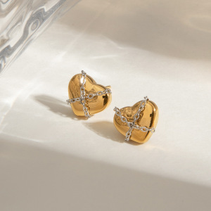 1 Paire De Boucles D'Oreilles Puces Pour Femme, Style Punk, Chaîne En Forme De Cœur, En Acier Inoxydable Étanche, Coloris Or Et Argent. h5 Image7