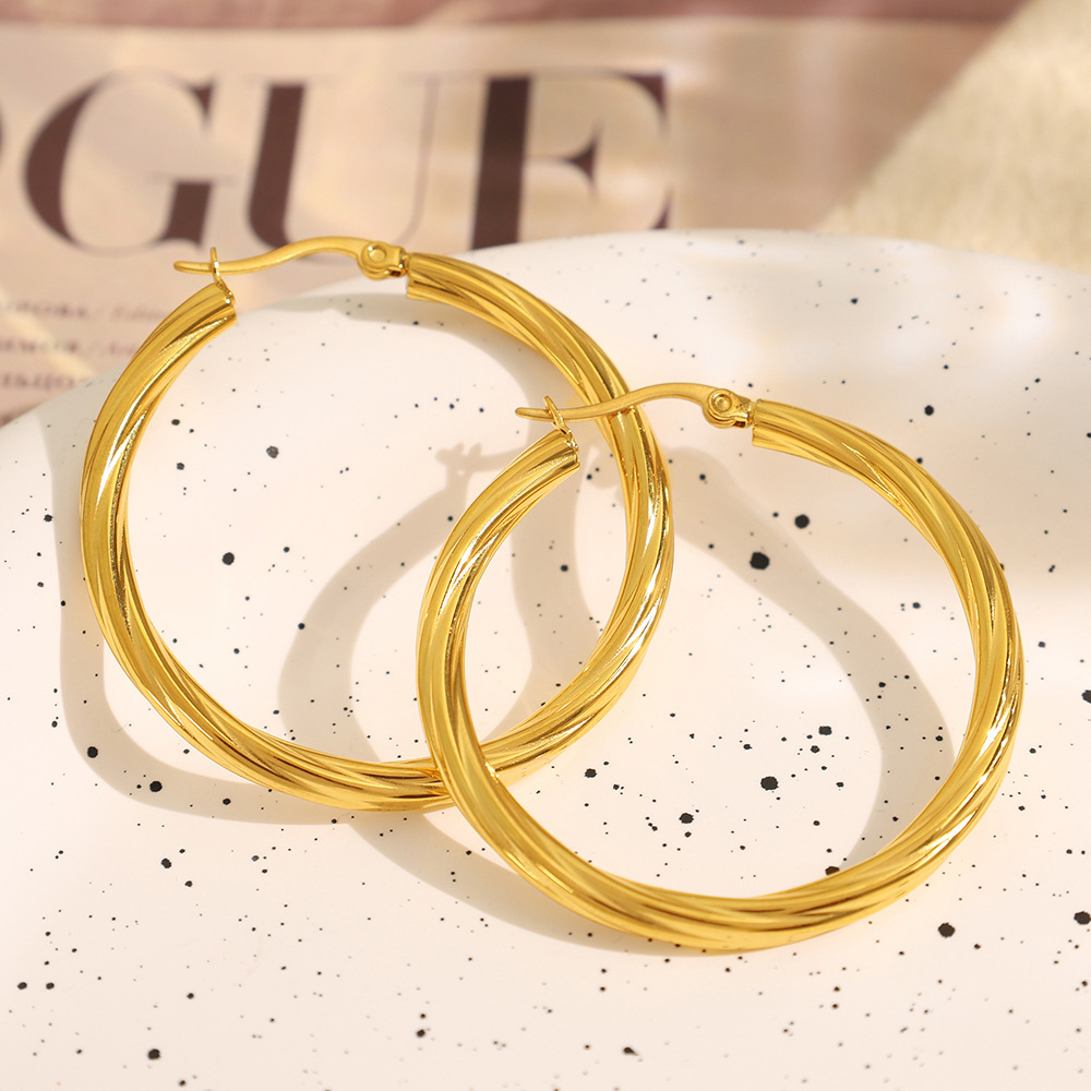 1 Paire De Boucles D'Oreilles Créoles Élégantes Géométriques En Acier Titane Plaqué Or Pour Femmes, Série Classique h5Image3