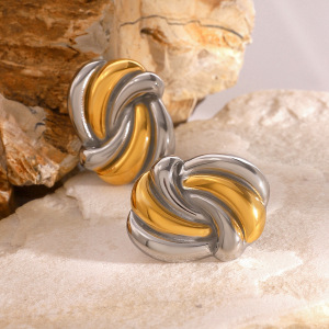 1 Paire De Boucles D'Oreilles À Tige En Acier Inoxydable Plaqué Or Pour Femme, Série Simple, Style Décontracté, Motif Tortue h5 Image3