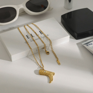 Collier Pendentif Femme Élégant, Style Botte Classique, Couleur Unie, En Acier Inoxydable, Étanche, Couleur Or (1 Pièce) h5 Image2