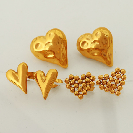 1 paire de boucles d'oreilles à tige en acier inoxydable plaqué or  pour femme, série simple, motif cœur simple