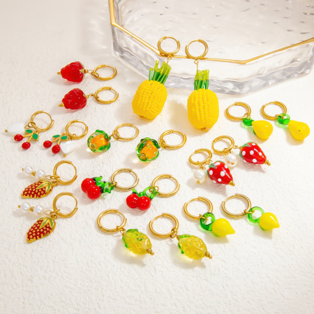 Boucles d'oreilles pendantes pour femme, collection Délicate, en verre transparent, motif fruits, en acier inoxydable étanche, couleur or (1 paire).