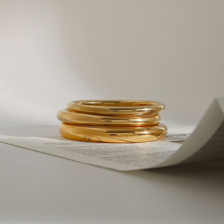 Bracelet jonc annulaire en acier inoxydable étanche couleur or, collection classique, modèle Streamline, pour femme (1 pièce) 2