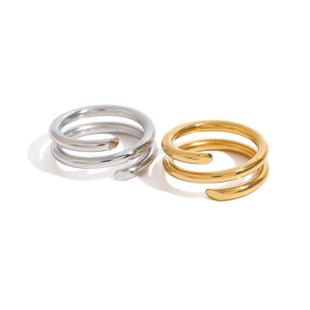 Bague simple pour femme, collection minimaliste chic à trois anneaux, en acier inoxydable étanche couleur or.