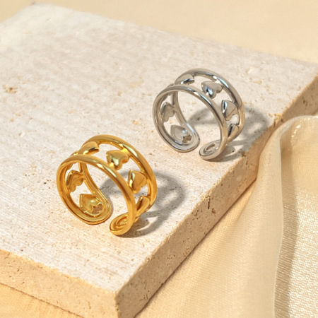 Bague ajustable pour femme, style rétro romantique, en acier inoxydable doré, ajourée en forme de cœur.